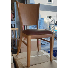 קרן כסא מסעדה מרופד גוף עץ צבע טבעי מושב דמוי עור חום